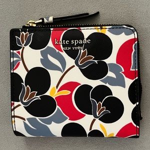Kate Spade New York Floral Bifold Wallet with Coin Compartment and ID Slot